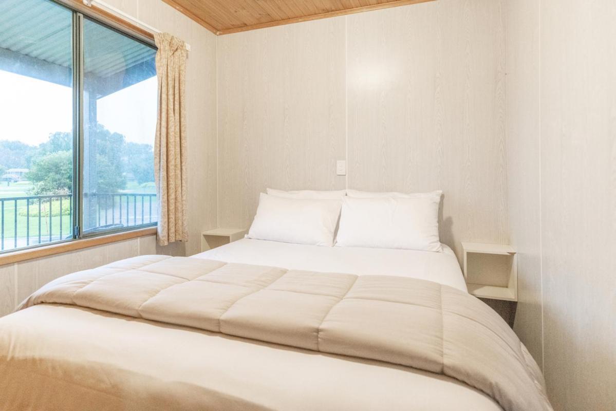 Nrma Warrnambool Riverside Holiday Park Экстерьер фото