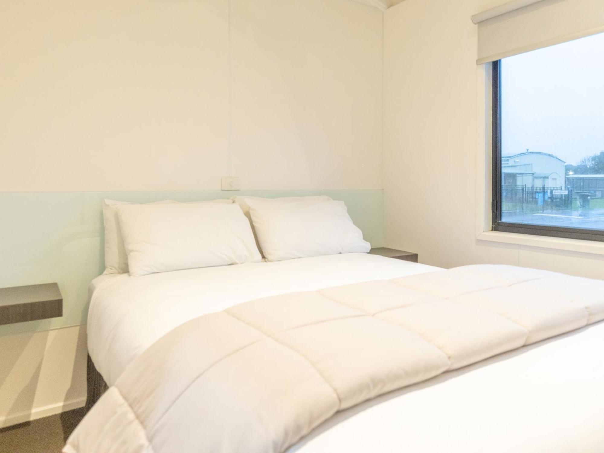 Nrma Warrnambool Riverside Holiday Park Номер фото
