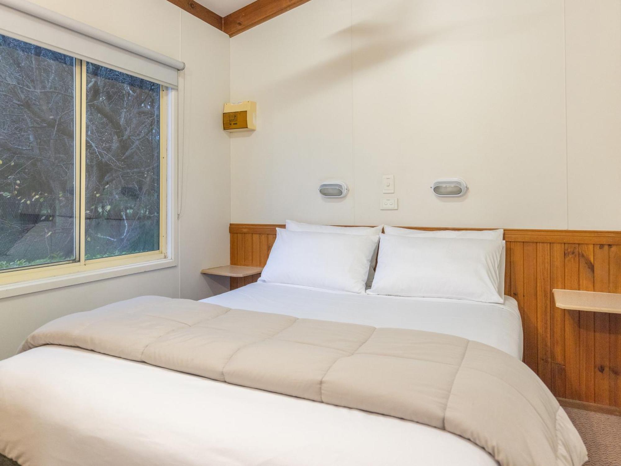 Nrma Warrnambool Riverside Holiday Park Номер фото